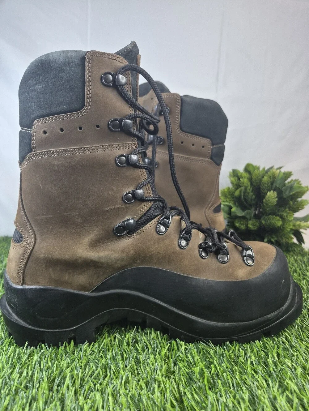 Kenetrek Lineman Extreme NI Men’s 8 M Brown Leather Steel Toe Work Boots 410-LNI